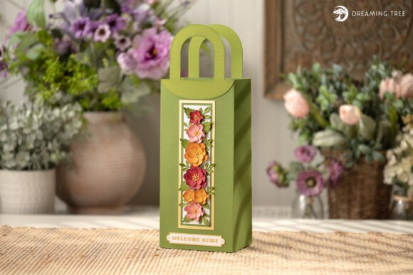 Elegant Bloom Gift Bag SVG: A Detailed Look for Craft Enthusiasts